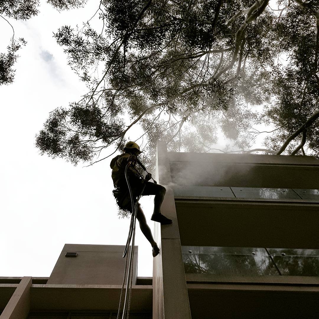 What Can Abseiling Technicians Do?