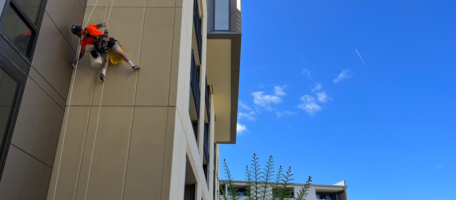 Professional Abseiling Services in Canberra for High-Rise Building Maintenance